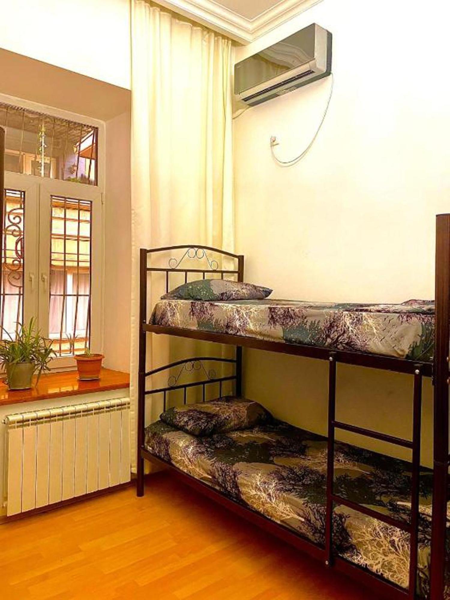 S T Hostel Formerly Sth Hostel Bakü Dış mekan fotoğraf